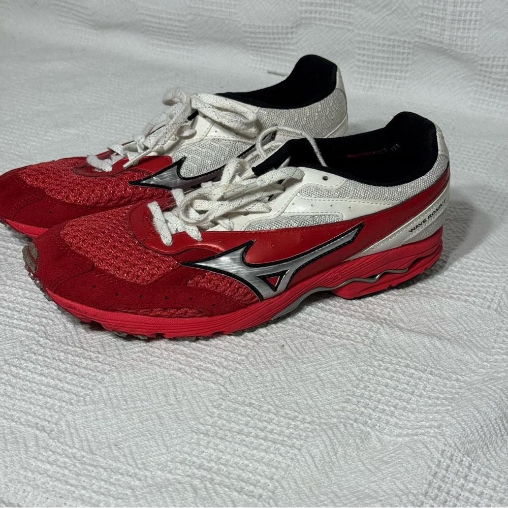 Mizuno Women's Wave Ronin 4 Running Shoes, 8KS-26101, Red / White, Size 8